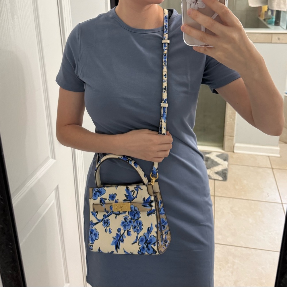 Tory Burch Lee Radziwill Petite Bag - Picture 6 of 11